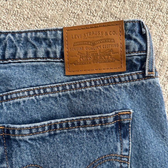 Levi’s - Picture 5 of 5